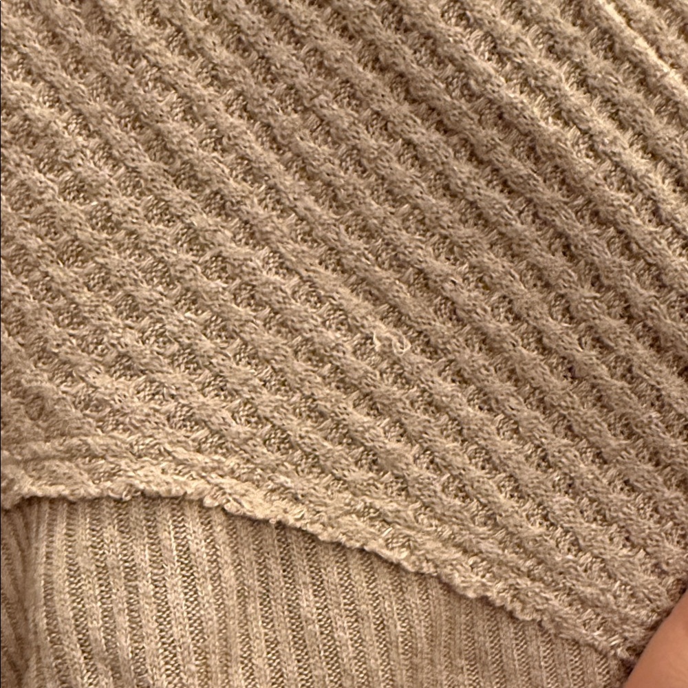 FP We The Free Size XS Tan Santa Clara Textured Thermal Long Sleeve V-Neck Top - Picture 8 of 14